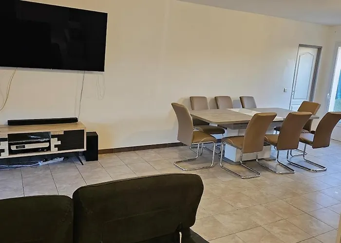 度假居 Maison Chaleureuse Avec Calme Montrem