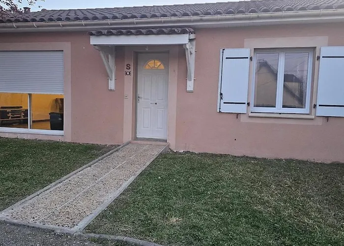 度假居 Maison Chaleureuse Avec Calme *